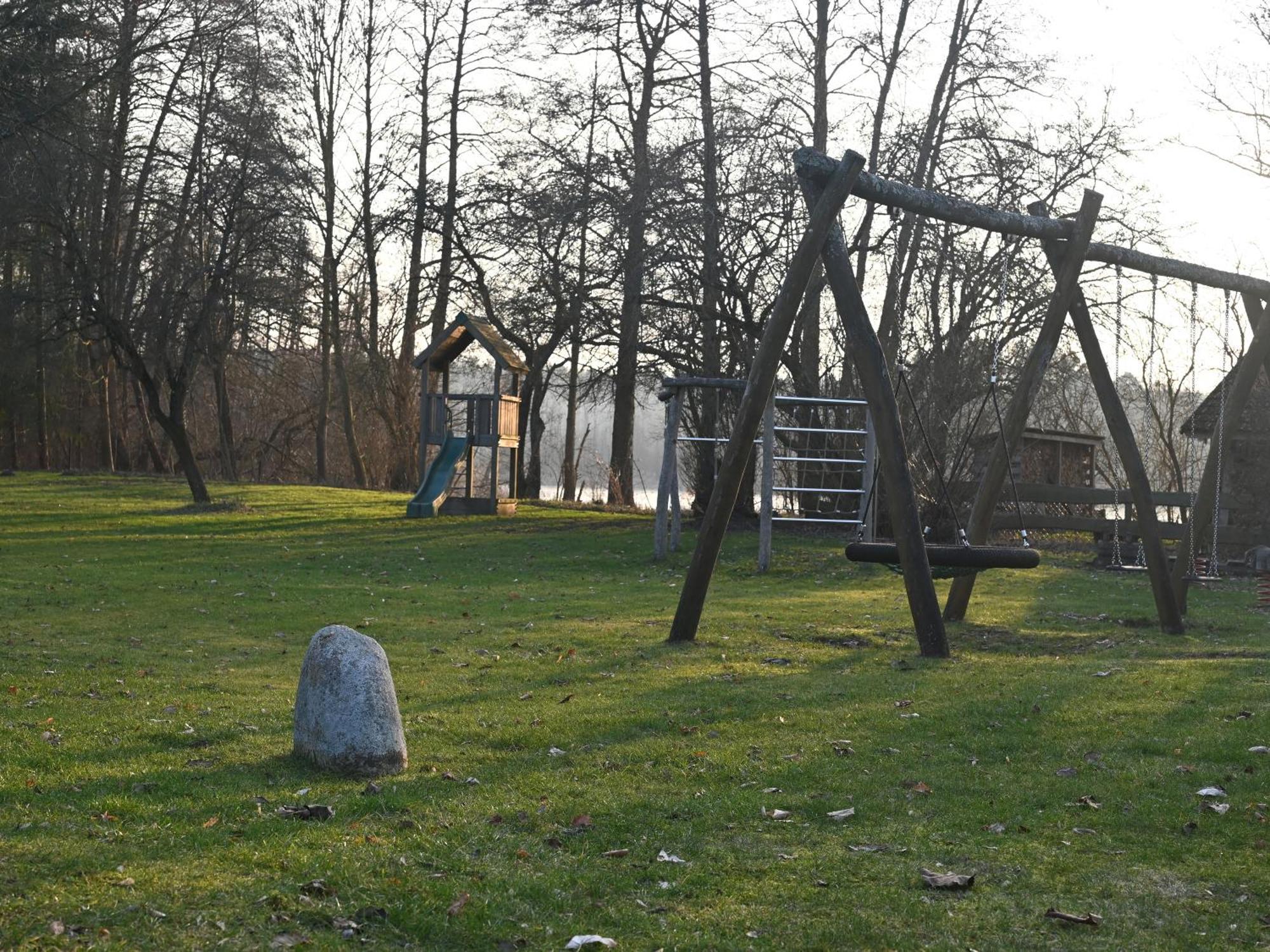 Ferienhaus-Park Brennickenswerder 뤼헨 외부 사진